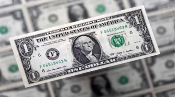 أعلى مستوى بأسبوعين.. الدولار يسجل قفزة جديدة مقابل تراجع الجنيه الإسترليني واليورو